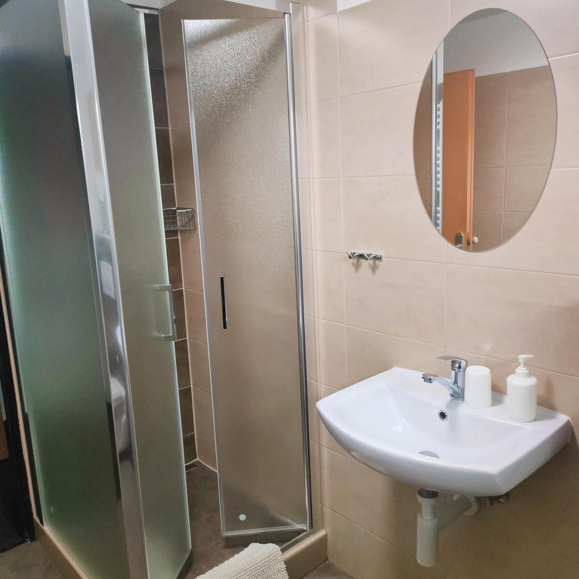 Hotel U Tomíčků Paseky nad Jizerou Exteriér fotografie